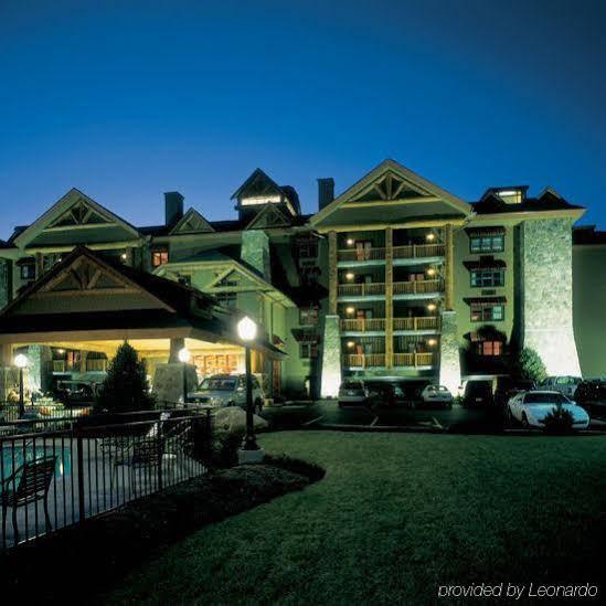 Bearskin Lodge On The River Gatlinburg Kültér fotó