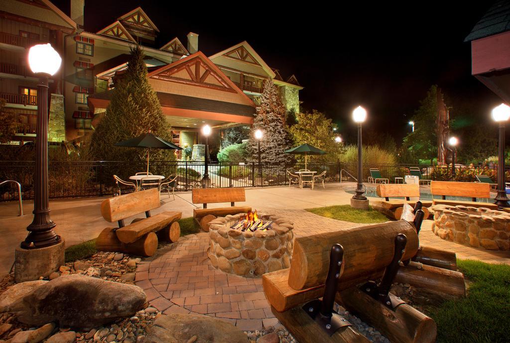 Bearskin Lodge On The River Gatlinburg Kültér fotó